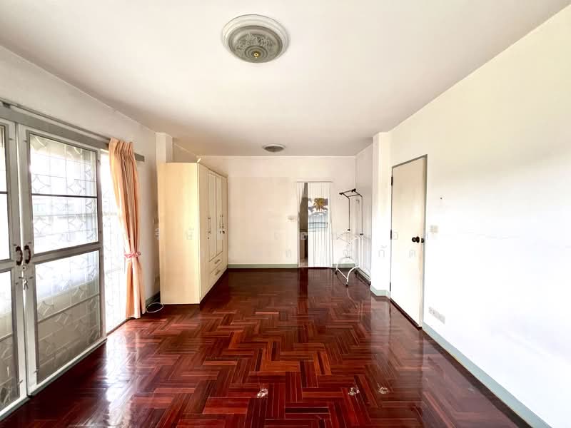 Kluai Mai Village Soi Ekachai 119, Bangkok, เอกชัย, Bang Bon, Bang Bon, Bangkok, 3 Bedrooms, 200 sqm, Single Detached House For Sale, by บริษัท เอชแอล แอสเซท จำกัด, 500200048 - DDproperty.com