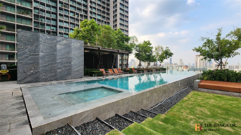 The Esse Sukhumvit 36, Bangkok, Soi Sukhumvit 36, Sukhumvit Road, Phra Kanong, Khlong Toei, Bangkok, 2 Bedrooms, 72 sqm, Condo For Rent, by Nicha Peerakittikul, 500200052 - DDproperty.com