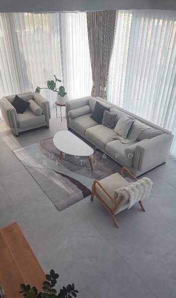 Pool Villa ให้เช่า – ใกล้ตลาดเจริญเจริญ เพียง 10 นาที ค่าเช่า 90,000 บาท / เดือน No.13P002, Chiang Mai, San Ton Pao, San Kamphaeng, Chiang Mai, 4 Bedrooms, 200 sqm, Single Detached House For Rent, by Rutchaporn Tunsiri, 500200069 - DDproperty.com