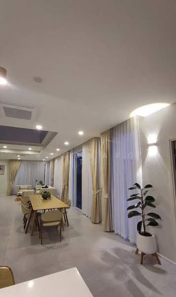 Pool Villa ให้เช่า – ใกล้ตลาดเจริญเจริญ เพียง 10 นาที ค่าเช่า 90,000 บาท / เดือน No.13P002, Chiang Mai, San Ton Pao, San Kamphaeng, Chiang Mai, 4 Bedrooms, 200 sqm, Single Detached House For Rent, by Rutchaporn Tunsiri, 500200069 - DDproperty.com