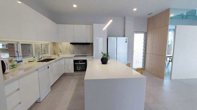 Pool Villa ให้เช่า – ใกล้ตลาดเจริญเจริญ เพียง 10 นาที ค่าเช่า 90,000 บาท / เดือน No.13P002, เชียงใหม่, ต้นเปา, สันกำแพง, เชียงใหม่, 200 ตร.ม., บ้านเดี่ยว ให้เช่า, โดย Rutchaporn Tunsiri, 500200069 - DDproperty.com