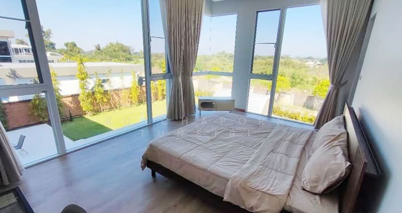 Pool Villa ให้เช่า – ใกล้ตลาดเจริญเจริญ เพียง 10 นาที ค่าเช่า 90,000 บาท / เดือน No.13P002, Chiang Mai, San Ton Pao, San Kamphaeng, Chiang Mai, 4 Bedrooms, 200 sqm, Single Detached House For Rent, by Rutchaporn Tunsiri, 500200069 - DDproperty.com