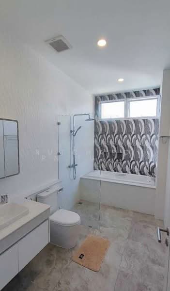 Pool Villa ให้เช่า – ใกล้ตลาดเจริญเจริญ เพียง 10 นาที ค่าเช่า 90,000 บาท / เดือน No.13P002, Chiang Mai, San Ton Pao, San Kamphaeng, Chiang Mai, 4 Bedrooms, 200 sqm, Single Detached House For Rent, by Rutchaporn Tunsiri, 500200069 - DDproperty.com