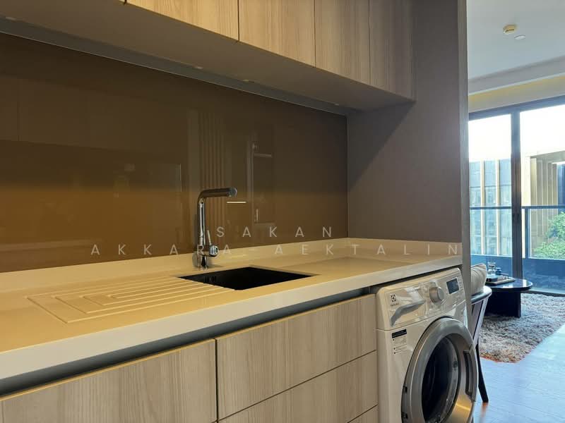 The Lumpini 24, Bangkok, Sukhumvit 24 Road, Khong Tan, Khlong Toei, Bangkok, 2 Bedrooms, 55 sqm, Condo For Rent, by Sakan Akkara-aektalin, 500200076 - DDproperty.com