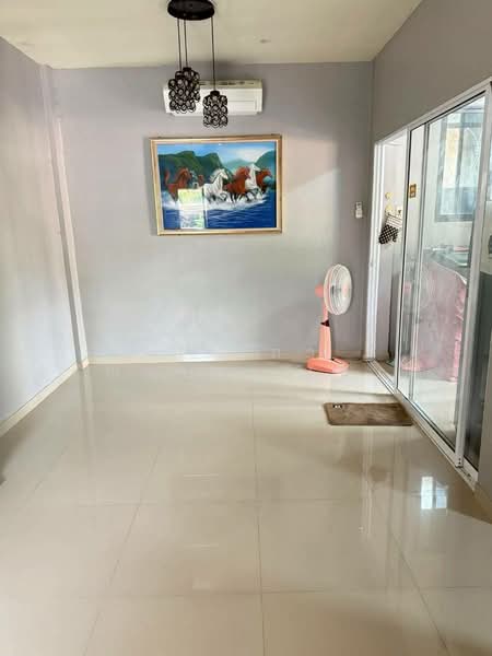 พัทยา - ห้วยใหญ่ - บ้านอำเภอ ตำบลห้วยใหญ่ อำเภอบางละมุง จังหวัดชลบุรี, Chon Buri (Pattaya), Huai Yai, Bang Lamung (Pattaya), Chon Buri (Pattaya), 2 Bedrooms, 200 sqm, Single Detached House For Sale, by Nichapa Phiachan, 500200077 - DDproperty.com