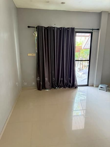 พัทยา - ห้วยใหญ่ - บ้านอำเภอ ตำบลห้วยใหญ่ อำเภอบางละมุง จังหวัดชลบุรี, ชลบุรี, ห้วยใหญ่, บางละมุง, ชลบุรี, 200 ตร.ม., บ้านเดี่ยว ขาย, โดย ณิชาภา (คุณดาว) เพียจันทร์, 500200077 - DDproperty.com