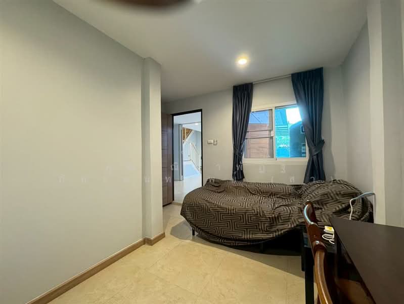 หมู่บ้านดอนเมืองวิลล่า (Donmueang Villa), กรุงเทพ, สีกัน, ดอนเมือง, กรุงเทพ, 150 ตร.ม., บ้านแฝด ขาย, โดย คุณ ณิชาพัฏฐ์ ภัทรธนทรัพย์ (สา), 500200091 - DDproperty.com