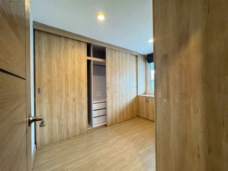 หมู่บ้านดอนเมืองวิลล่า (Donmueang Villa), Bangkok, Si Khan, Don Mueang, Bangkok, 4 Bedrooms, 150 sqm, Semi-Detached House (Twin House) For Sale, by คุณ ณิชาพัฏฐ์ ภัทรธนทรัพย์ (สา), 500200091 - DDproperty.com