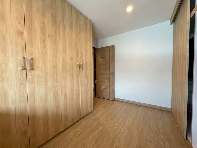 หมู่บ้านดอนเมืองวิลล่า (Donmueang Villa), Bangkok, Si Khan, Don Mueang, Bangkok, 4 Bedrooms, 150 sqm, Semi-Detached House (Twin House) For Sale, by คุณ ณิชาพัฏฐ์ ภัทรธนทรัพย์ (สา), 500200091 - DDproperty.com