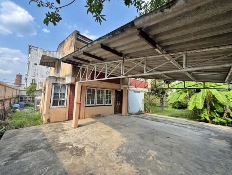 ที่ดินพร้อมบ้านเดี่ยว โชคชัย 4 ซอย 25 ถ.โชคชัย4 ซ.โชคชัย 4 ซอย25 แขวงลาดพร้าว เขตลาดพร้าว, Bangkok, โชคชัย4, Lat Phrao, Lat Phrao, Bangkok, 4 Bedrooms, 220 sqm, Single Detached House For Sale, by คุณศุภโชค ฟักแก้ว (บิ๊ก), 500200097 - DDproperty.com