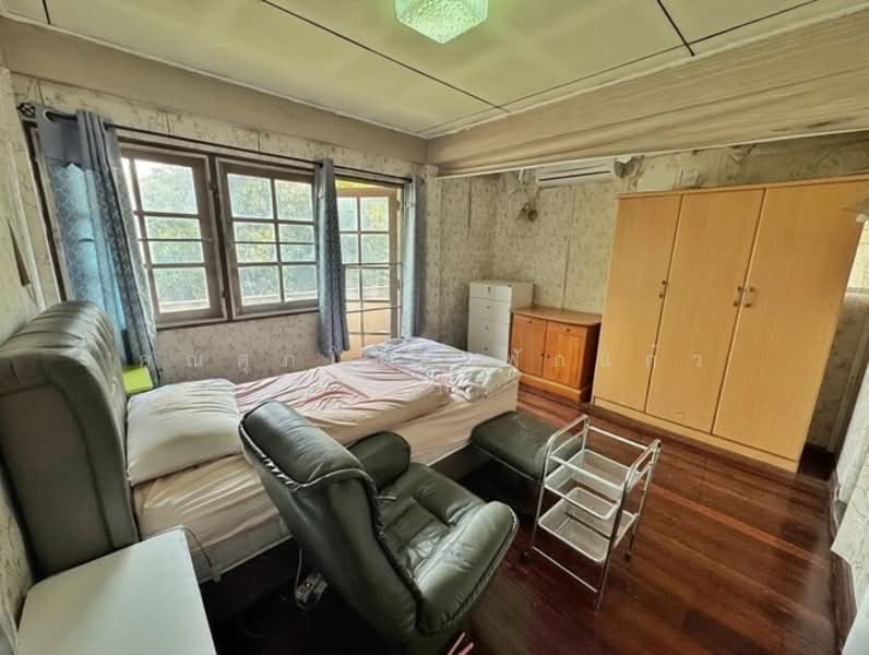 ที่ดินพร้อมบ้านเดี่ยว โชคชัย 4 ซอย 25 ถ.โชคชัย4 ซ.โชคชัย 4 ซอย25 แขวงลาดพร้าว เขตลาดพร้าว, Bangkok, โชคชัย4, Lat Phrao, Lat Phrao, Bangkok, 4 Bedrooms, 220 sqm, Single Detached House For Sale, by คุณศุภโชค ฟักแก้ว (บิ๊ก), 500200097 - DDproperty.com