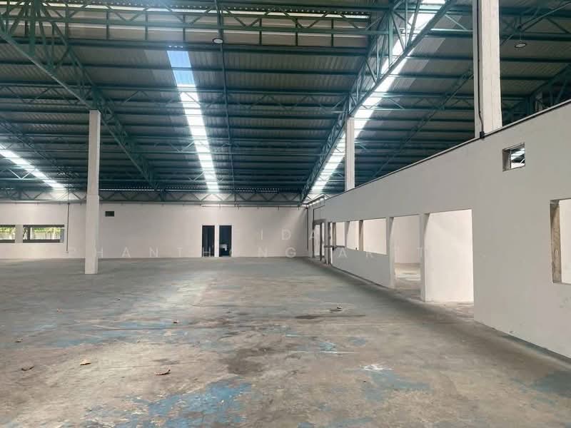 Warehouse with office space for rent on Sukhumvit Road, near Amata Industrial Estate. Suitable for p, Chon Buri (Pattaya), Don Hualo, Muang Chon Buri, Chon Buri (Pattaya), , 5,800 sqm, Warehouse/Factory For Rent, by Tida phanthonglarptawee, 500200116 - DDproperty.com