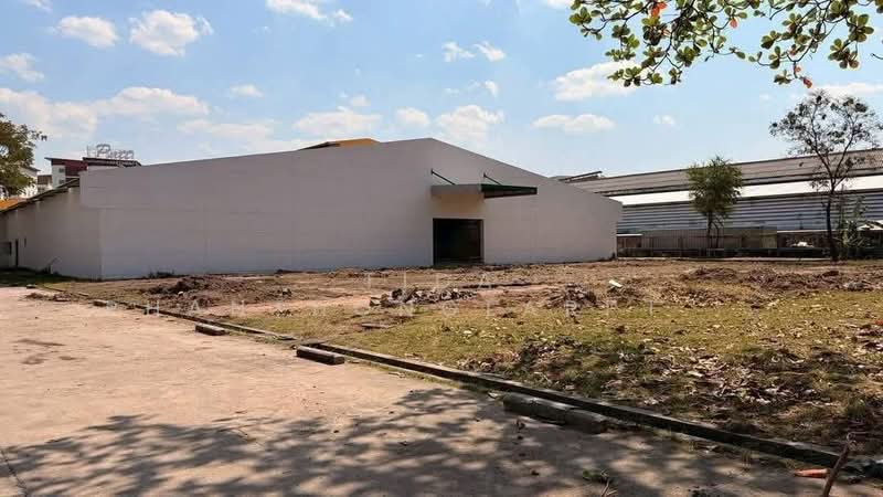 Warehouse with office space for rent on Sukhumvit Road, near Amata Industrial Estate. Suitable for p, Chon Buri (Pattaya), Don Hualo, Muang Chon Buri, Chon Buri (Pattaya), , 5,800 sqm, Warehouse/Factory For Rent, by Tida phanthonglarptawee, 500200116 - DDproperty.com