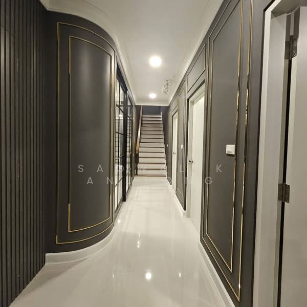 Centro Bangna, Samut Prakan, 111 Soi 3, Bang Kaeo, Bang Plee, Samut Prakan, 5 Bedrooms, 300 sqm, Single Detached House For Rent, by Saowaluk Anupong, 500200123 - DDproperty.com