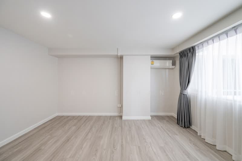 Bangna Place, Bangkok, Sanpawut, Bang Na Tai, Bang Na, Bangkok, 2 Bedrooms, 78 sqm, Condo For Sale, by Rapeephan, 500200130 - DDproperty.com