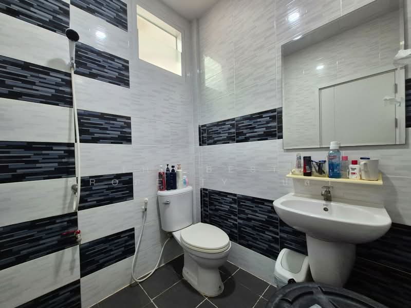 หมู่บ้านเดอะมันนี่ มี พระราม2-บางหญ้าแพรก, Samut Sakhon, Bang Ya Praek, Muang Samut Sakhon, Samut Sakhon, 2 Bedrooms, 120 sqm, Townhouse For Sale, by The Best Property  ปลา, 500200131 - DDproperty.com