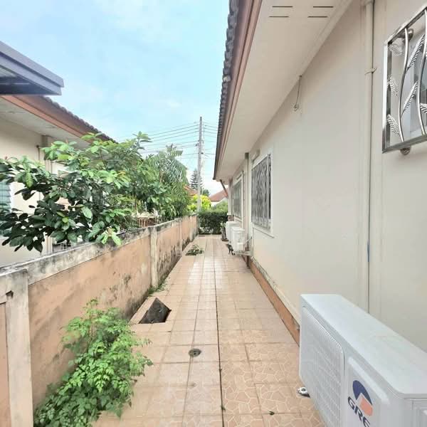 ณฐาวดี 4 สวนเสือ ศรีราชา, Chon Buri (Pattaya), Nong - Kham, Si Racha, Chon Buri (Pattaya), 2 Bedrooms, 150 sqm, Single Detached House For Sale, by ธัญญ์นภัส ทองศรี, 500200138 - DDproperty.com