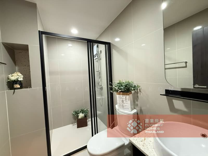 XT Huaikhwang, Bangkok, 244 Ratchadaphisek Road, Huai Khwang, Huai Khwang, Bangkok, 2 Bedrooms, 53 sqm, Condo For Rent, by Pimpakan Tidprom, 500200140 - DDproperty.com