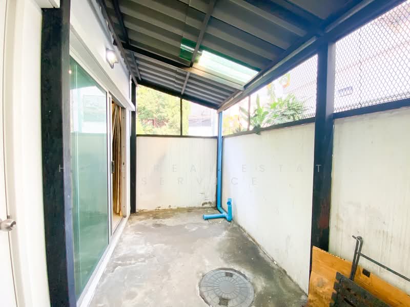 Pruksa Town Nexts Onnut - Rama 9, Bangkok, Chaloem Phrakiat Rama 9 Road, Prawet, Prawet, Bangkok, 3 Bedrooms, 120 sqm, Townhouse For Sale, by HOME Real Estate Service, 500200157 - DDproperty.com