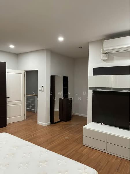 Manthana Rama 9-Srinakarin, Bangkok, 50 Krungthep Kreetha Road, Hua Mak, Bang Kapi, Bangkok, 3 Bedrooms, 300 sqm, Single Detached House For Rent, by Saowaluk Anupong, 500200163 - DDproperty.com