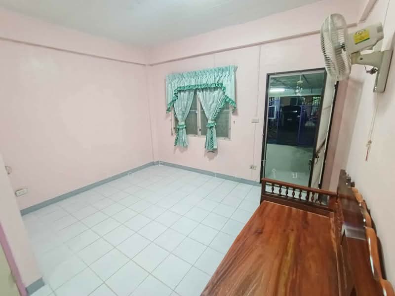สิรารมย์3 บางปะกง (Sirarom3 Bangpakong), Chachoengsao, Bang Samak, Bang Pakong, Chachoengsao, 2 Bedrooms, 100 sqm, Townhouse For Sale, by The Best Property โบ, 500200181 - DDproperty.com