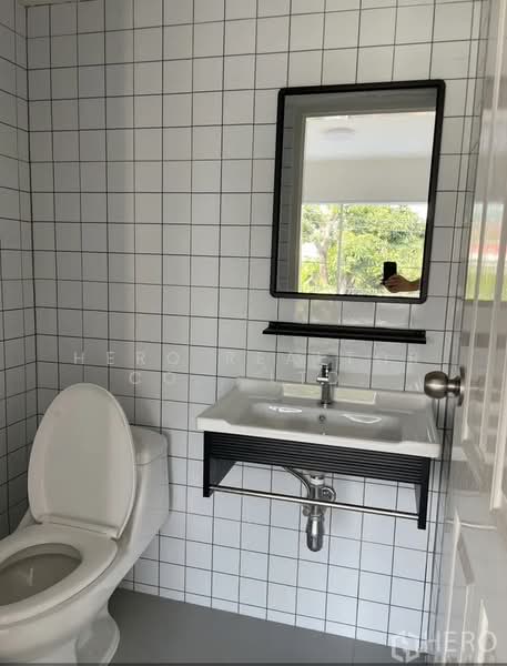 For rent Home Office 300 sqm in Huai Khwang Bangkok BRE21246, กรุงเทพ, ห้วยขวาง, ห้วยขวาง, กรุงเทพ, 300 ตร.ม., ทาวน์เฮ้าส์ ให้เช่า, โดย Hero Realtor Co., Ltd., 500200184 - DDproperty.com