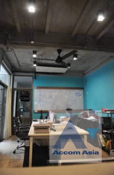 4 Bedrooms Townhouse for Sale and Rent in Sathorn, Bangkok near MRT Khlong Toei, Bangkok, Khlong Tan Nua, Watthana, Bangkok, 4 Bedrooms, 320 sqm, Single Detached House For Rent, by บริษัท แอคคอม เอเซีย จำกัด, 500200185 - DDproperty.com