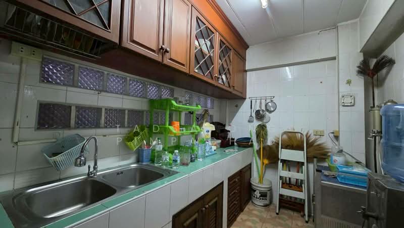 อาคารพาณิชย์ 3.5 ชั้น เสรีไทย 32, Bangkok, Khlong Chan, Bang Kapi, Bangkok, , 160 sqm, Shophouse For Sale, by Tadsapong Pimpachad, 500200188 - DDproperty.com