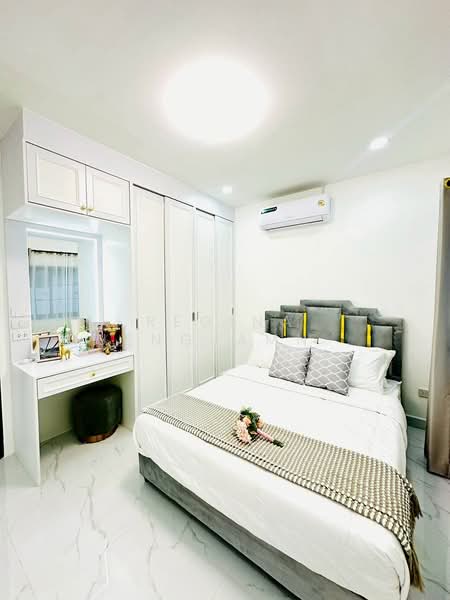 หมู่บ้านรัตนากรวิลเลจ 18 ที่ตั้ง : พัทยาเหนือ, Chon Buri (Pattaya), Nong Pru, Bang Lamung (Pattaya), Chon Buri (Pattaya), 4 Bedrooms, 135 sqm, Villa For Sale, by Regina Nuengjamnong, 500200195 - DDproperty.com