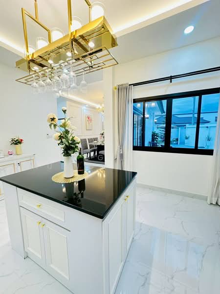 หมู่บ้านรัตนากรวิลเลจ 18 ที่ตั้ง : พัทยาเหนือ, Chon Buri (Pattaya), Nong Pru, Bang Lamung (Pattaya), Chon Buri (Pattaya), 4 Bedrooms, 135 sqm, Villa For Sale, by Regina Nuengjamnong, 500200195 - DDproperty.com