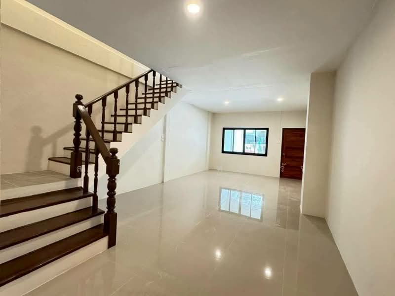 ณัฐกานต์3-5, Bangkok, Khlong Tanon, Sai Mai, Bangkok, 3 Bedrooms, 108 sqm, Townhouse For Sale, by สมโพธิ เทศวิรัช, 500200197 - DDproperty.com