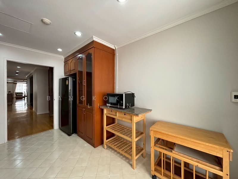 Baan Adisara, Bangkok, Sukhumvit Road, Khlong Tan Nua, Watthana, Bangkok, 3 Bedrooms, 175 sqm, Condo For Rent, by Bangkok House Living, 500200206 - DDproperty.com