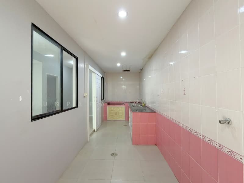 Baan Pruksa 54 Ring Road-Khlong Thanon : บ้านพฤกษา 54 วงแหวนฯ-คลองถนน, นนทบุรี, ถนน บ้านพฤกษา 54, บางม่วง, บางใหญ่, นนทบุรี, 110 ตร.ม., ทาวน์เฮ้าส์ ขาย, โดย Punpapa Rassamee, 500200211 - DDproperty.com