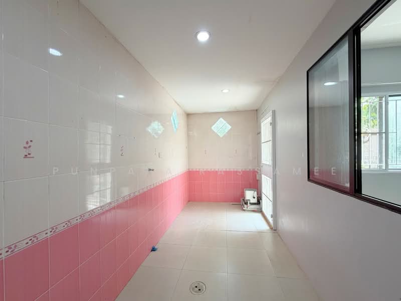 Baan Pruksa 54 Ring Road-Khlong Thanon, Nonthaburi, Baan Pruksa Road 54, Bang Muang, Bang Yai, Nonthaburi, 3 Bedrooms, 110 sqm, Townhouse For Sale, by Punpapa Rassamee, 500200211 - DDproperty.com