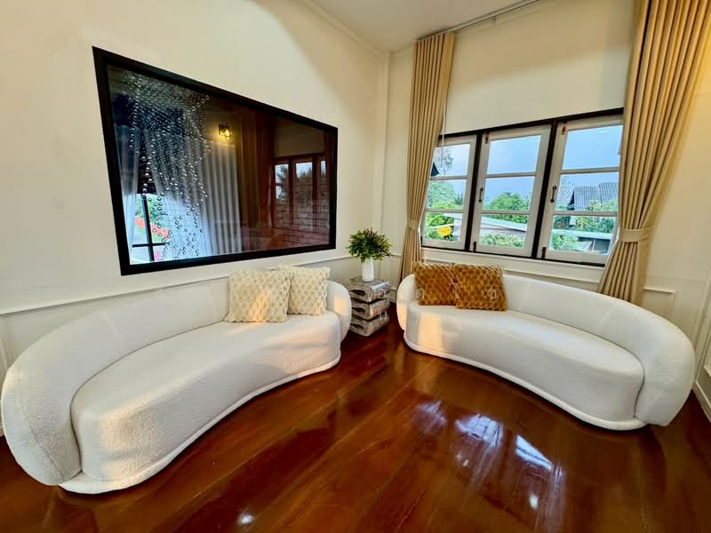 ขาย - Pool Villa Modern Lanna Luxury ใกล้เมืองเชียงใหม่ เนื้อที่ 200 ตารางวา 5 ห้องนอน, เชียงใหม่