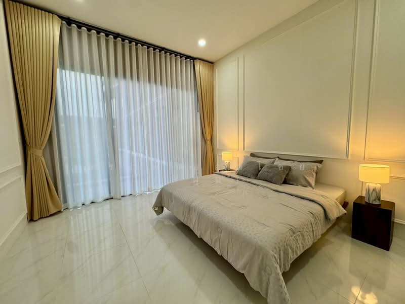 Pool Villa Modern Lanna Luxury ใกล้เมืองเชียงใหม่ เนื้อที่ 200 ตารางวา 5 ห้องนอน, Chiang Mai, Kho Muong, Saraphi, Chiang Mai, 5 Bedrooms, 875 sqm, Single Detached House For Sale, by สรภพ ยอดไชย (สีฝุ่น), 500200227 - DDproperty.com