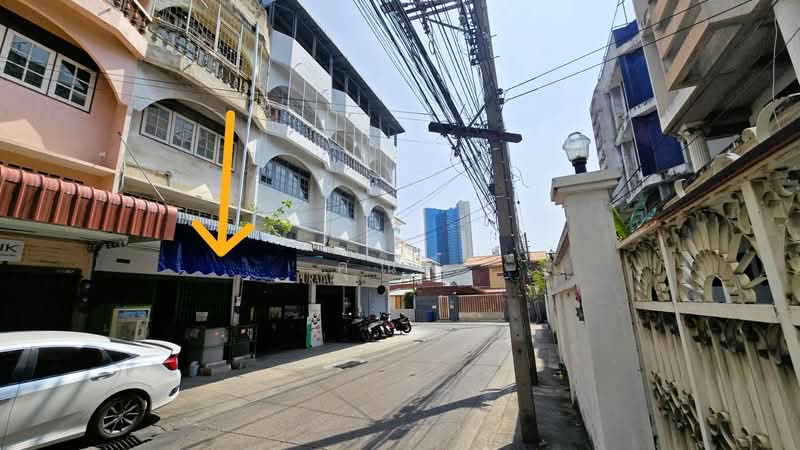 ทำเลกลางเมือง ใจกลางชุมชน พระราม3 ขาย อาคารพาณิชย์ ตึก 4 ชั้นครึ่ง มีดาดฟ้า 17 ตร.ว., กรุงเทพ, พระราม 3, บางโคล่, บางคอแหลม, กรุงเทพ, 300 ตร.ม., ตึกแถว-อาคารพาณิชย์ ขาย, โดย คุณจี, 500200228 - DDproperty.com