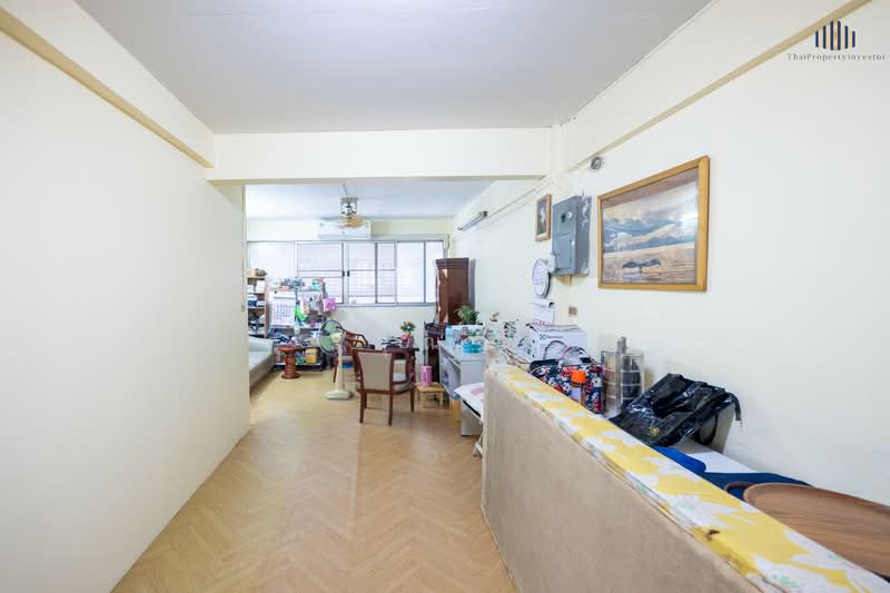 ทำเลกลางเมือง ใจกลางชุมชน พระราม3 ขาย อาคารพาณิชย์ ตึก 4 ชั้นครึ่ง มีดาดฟ้า 17 ตร.ว., กรุงเทพ, พระราม 3, บางโคล่, บางคอแหลม, กรุงเทพ, 300 ตร.ม., ตึกแถว-อาคารพาณิชย์ ขาย, โดย คุณจี, 500200228 - DDproperty.com