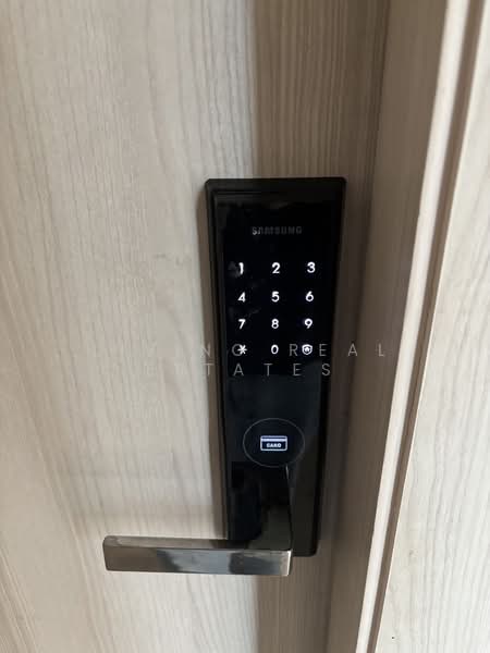 The Room BTS Wongwianyai, Bangkok, 44 KrungThonBuri Road, Khlong Ton Sai, Khlong San, Bangkok, 2 Bedrooms, 92 sqm, Condo For Rent, by Living Real Estates, 500200230 - DDproperty.com