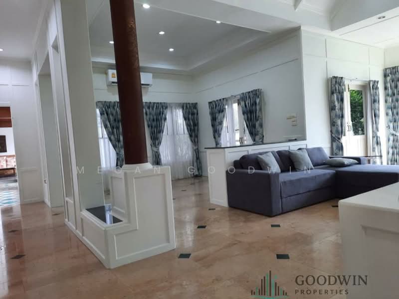 สุวัฒนา การ์เดน โฮม, ชลบุรี, soi sukhumvit pattaya 53/2, หนองปรือ, บางละมุง, ชลบุรี, 450 ตร.ม., วิลล่า ขาย, โดย Megan Goodwin, 500200233 - DDproperty.com