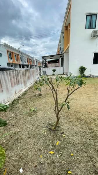 Sirarom Plus Bangna Km.29 : สิรารมย์ พลัส บางนา กม.29, สมุทรปราการ, ซ.เกียรติพิพัฒน์ธานี ถ.บางนา, บ้านระกาศ, บางบ่อ, สมุทรปราการ, 100 ตร.ม., ทาวน์เฮ้าส์ ขาย, โดย The Best Property มิ้ง, 500200239 - DDproperty.com