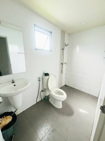 Sirarom Plus Bangna Km.29, Samut Prakan, Soi Kiattiphiphatthani, Bangna Road, Ban Rakat, Bang Bo, Samut Prakan, 2 Bedrooms, 100 sqm, Townhouse For Sale, by The Best Property มิ้ง, 500200239 - DDproperty.com