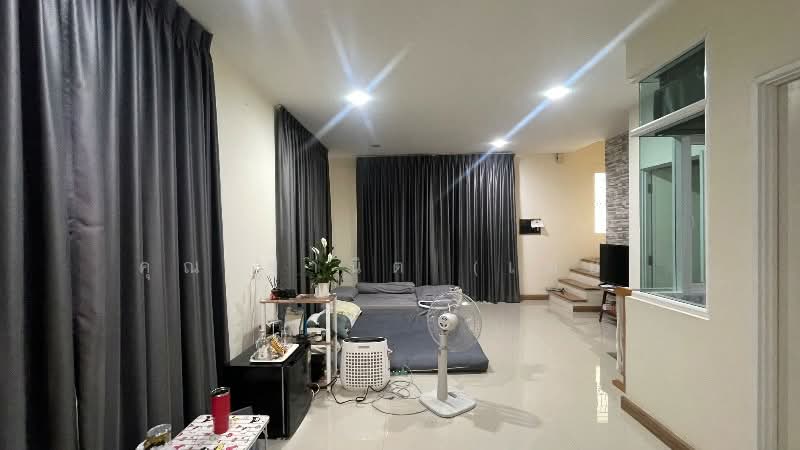 Golden City Pinklao-Charansanitwong, Nonthaburi, Bang Kruai-Sainoi Road, Bang Kruai, Bang Kruai, Nonthaburi, 3 Bedrooms, 110 sqm, Townhouse For Sale, by คุณ ฐานิต (เตย), 500200259 - DDproperty.com