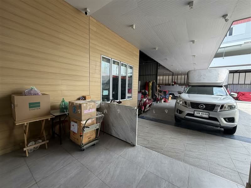 โฮมออฟฟิศ + โกดัง 1 ชั้น 264 ตร.ว. โฮมออฟฟิศ + โกดัง ซอยอินทราวาส23 ถนนพุทธมณฑลสาย1, กรุงเทพ, บางระมาด, ตลิ่งชัน, กรุงเทพ, 1,100 ตร.ม., โกดัง-โรงงาน ขาย, โดย คุณ นรังสรรค์ บุราคร (เจ), 500200263 - DDproperty.com