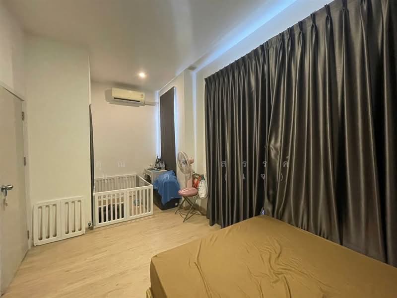 Gusto Petchakasem 69-Kanchanapisek, Bangkok, 89 Road along Khlong Phasi Charoen, southern side, Nong Kham, Nong Khaem, Bangkok, 3 Bedrooms, 100 sqm, Townhouse For Sale, by คุณ นรังสรรค์ บุราคร (เจ), 500200279 - DDproperty.com