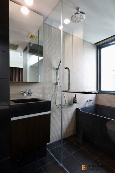 Siamese Gioia, Bangkok, Sukhumvit 31 Road, Khlong Tan Nua, Watthana, Bangkok, 2 Bedrooms, 73 sqm, Condo For Rent, by Nicha Peerakittikul, 500200293 - DDproperty.com