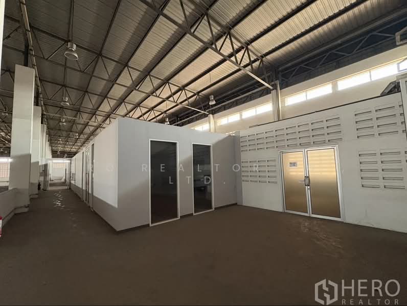 For rent Factory 7668 sqm in Lam Pla Thio Lat Krabang Bangkok HRE00238, Bangkok, Lam Pla Tiew, Lat Krabang, Bangkok, , 7,668 sqm, Warehouse/Factory For Rent, by Hero Realtor Co., Ltd., 500200297 - DDproperty.com