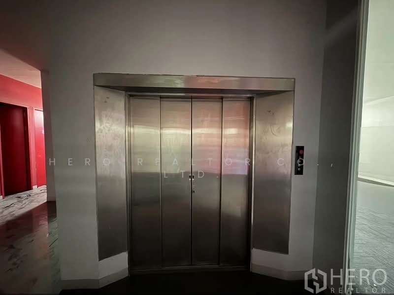 For rent Factory 7668 sqm in Lam Pla Thio Lat Krabang Bangkok HRE00238, Bangkok, Lam Pla Tiew, Lat Krabang, Bangkok, , 7,668 sqm, Warehouse/Factory For Rent, by Hero Realtor Co., Ltd., 500200297 - DDproperty.com