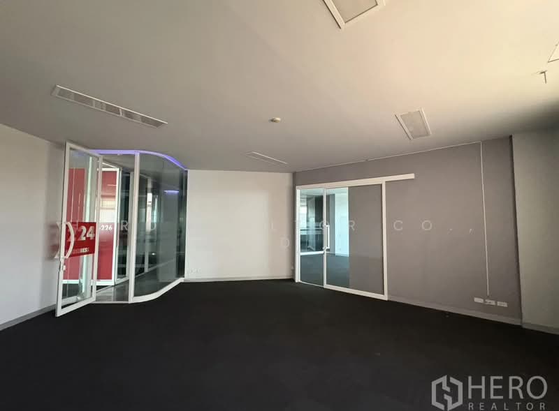 For rent Factory 7668 sqm in Lam Pla Thio Lat Krabang Bangkok HRE00238, Bangkok, Lam Pla Tiew, Lat Krabang, Bangkok, , 7,668 sqm, Warehouse/Factory For Rent, by Hero Realtor Co., Ltd., 500200297 - DDproperty.com