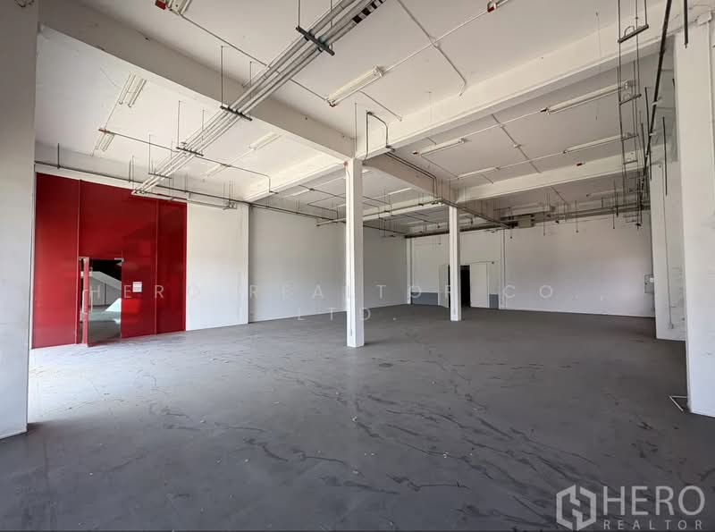 For rent Factory 7668 sqm in Lam Pla Thio Lat Krabang Bangkok HRE00238, Bangkok, Lam Pla Tiew, Lat Krabang, Bangkok, , 7,668 sqm, Warehouse/Factory For Rent, by Hero Realtor Co., Ltd., 500200297 - DDproperty.com